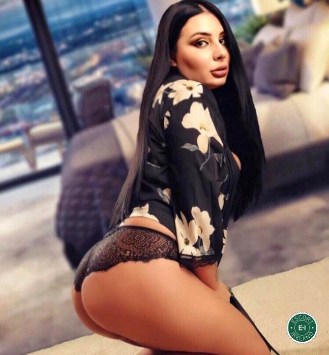 Curvalicious Julietta