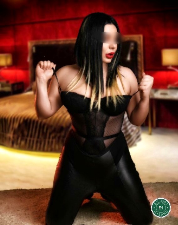 Curvalicious Julietta