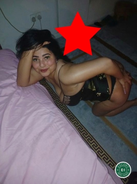 Sarah Hot